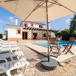 Vila Azure Family & Surf Escape *