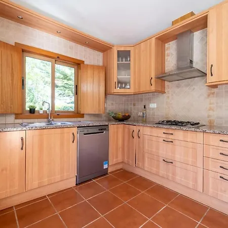 Azure Family & Surf Escape Villa Aljezur